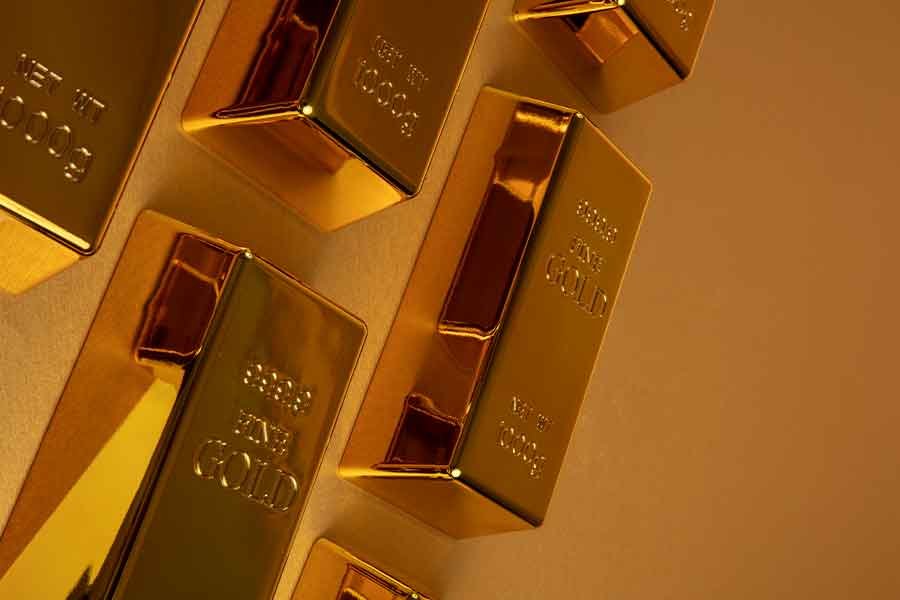 Why-Gold-Coins-and-Bars-Remain-the-Smartest-Investment-in-2025.jpg